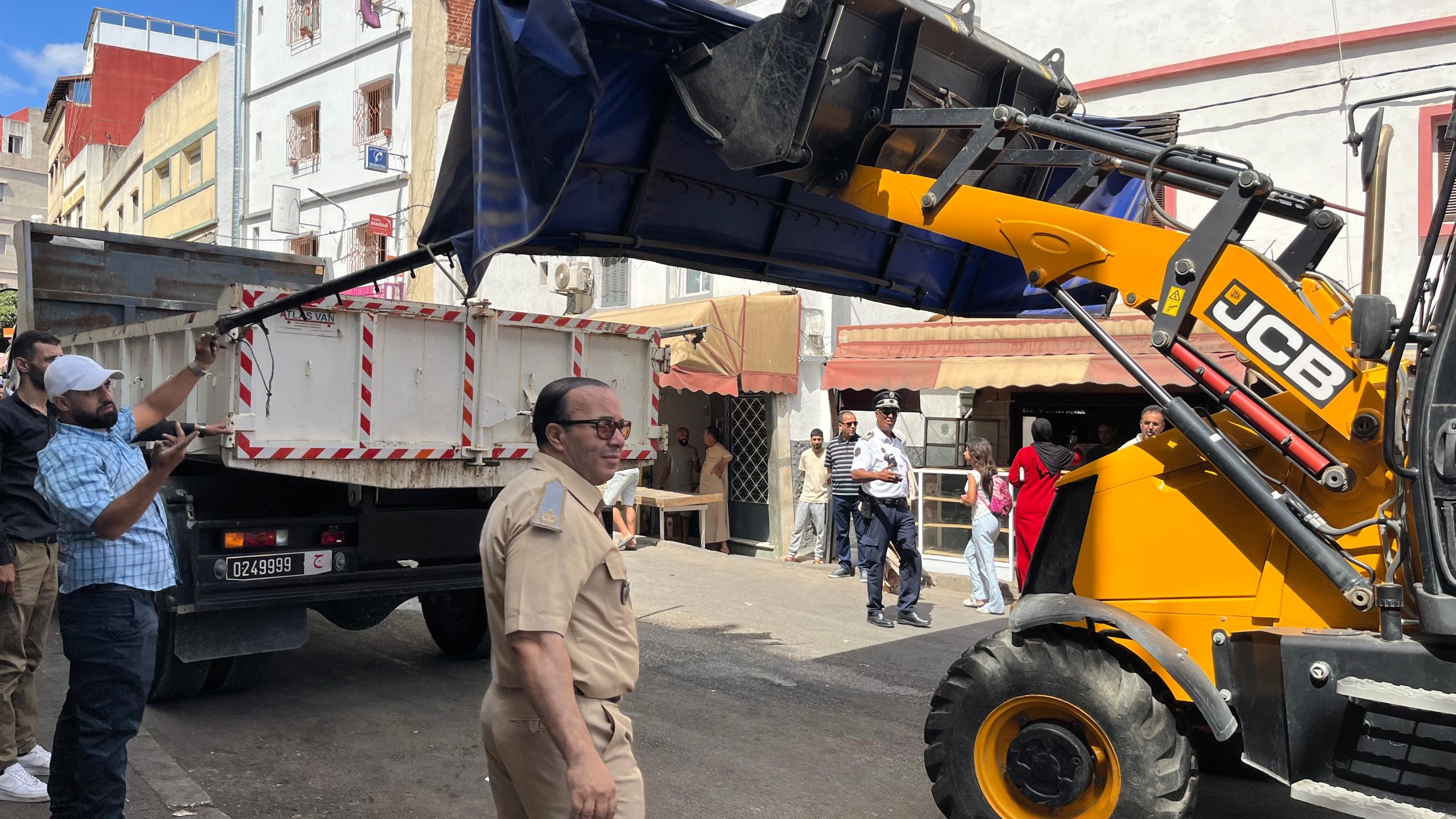 تحرير الملك العام بطنجة