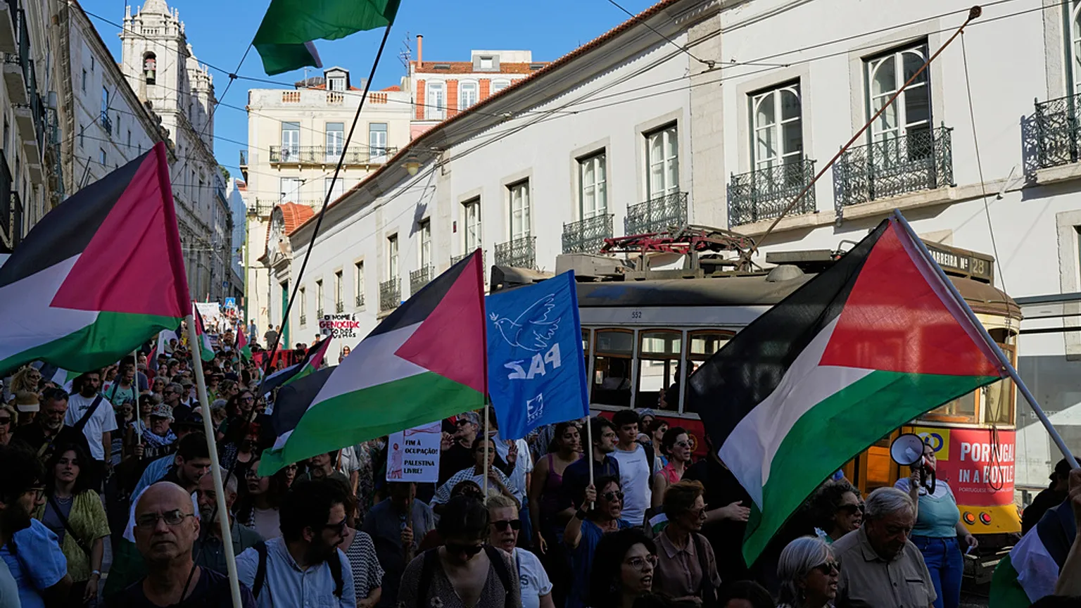 البرتغال تعترف بفلسطين